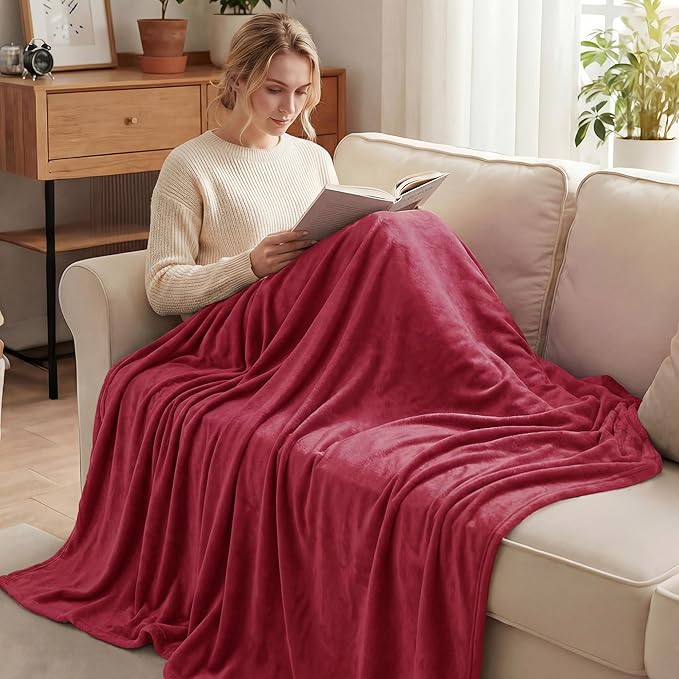 Exclusivo Mezcla Fleece Blankets Queen Size for Bed, Super Soft and Warm, All Season, Cozy, Plush, Lightweight, 90x90 Inches, Deep Red