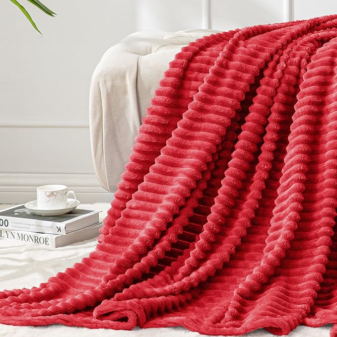 BEDELITE Fleece Throw Blanket for Couch – 3D Ribbed Jacquard Soft and Warm Decorative Fuzzy Blanket – Cozy, Fluffy, Plush Lightweight Red Throw Blankets for Bed, Sofa, 50x60 inches