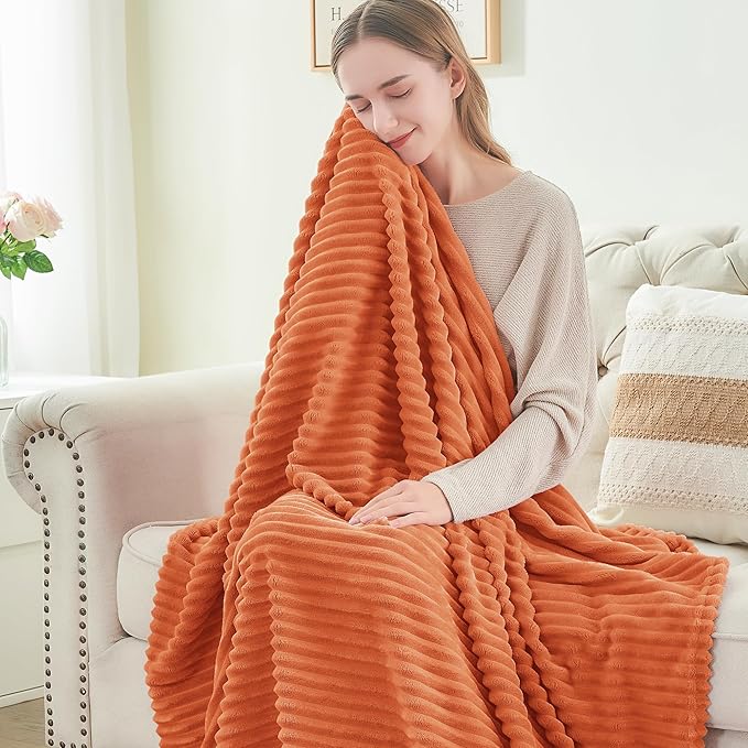 BEDELITE Fleece Blanket King Size – 3D Ribbed Jacquard Soft and Warm Decorative Blankets – Cozy, Fuzzy, Fluffy, Plush Lightweight Throw Blankets for Couch, Bed, Sofa(Orange, 108x90 inches)