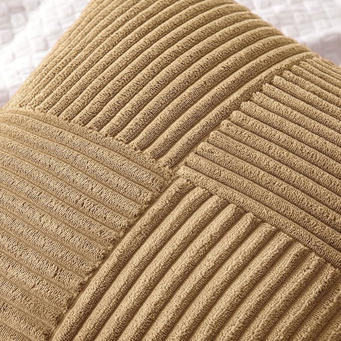 MIULEE Brown Decorative Throw Pillow Covers 18x18 Inch for Couch Bed Sofa Pack of 2 Boho Farmhouse Throw Pillows Soft Cross Corduroy Patchwork Textured Cushion Cases