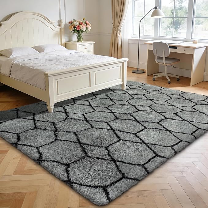 Shag Area Rug for Bedroom 4x6,Fluffy Area Rugs for Living Room,Geometric Soft Fuzzy Rug Non-Shedding Indoor Plush Carpet for Kids Bedroom Nursery Dorm Home,Grey and Black
