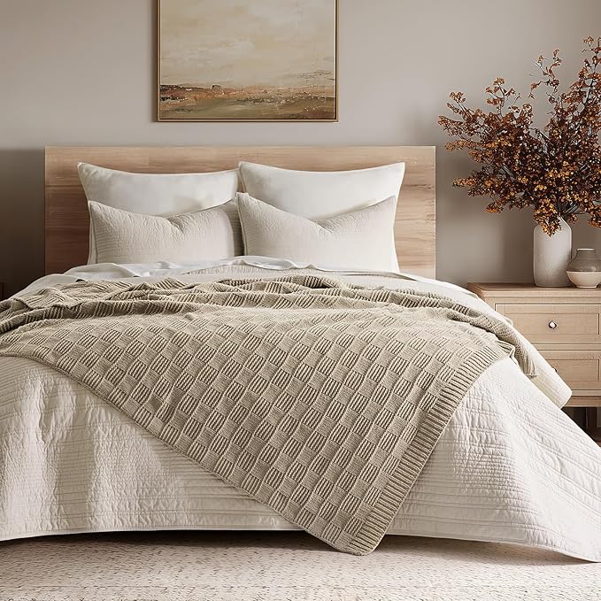 EVERGRACEHOME Modern Checkered Chenille Throw Blanket, Soft Cozy Plaid Knitted Blanket for Sofa & Couch, Decorative Knit Throw for Bed and Living Room, Sand Dune, 60" x 80"