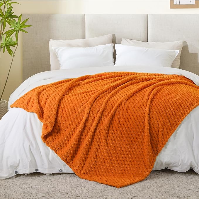 BEDELITE Fleece Blanket Twin Size for Bed Couch, 3D Jacquard Decorative Orange Fall Throw, Soft and Cozy Warm Plush Fuzzy Blanket, 60x80Inches
