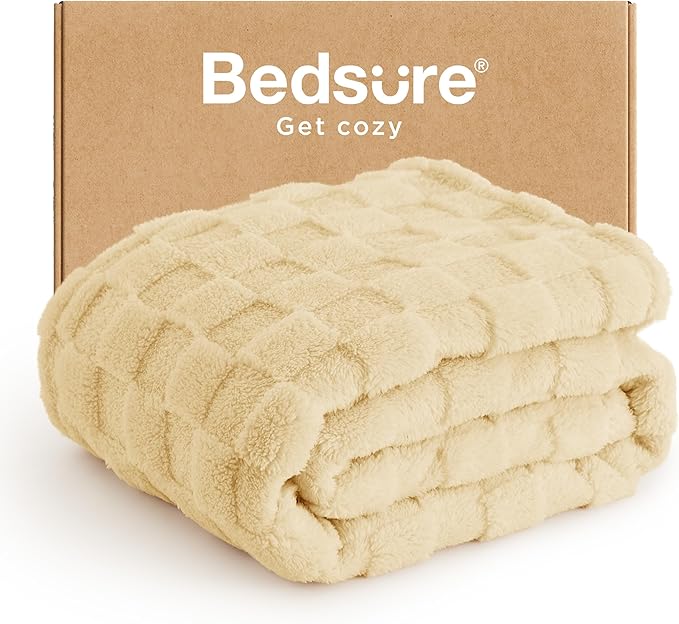 Bedsure GentleSoft Twin Blanket for Bed - Super Soft Cozy Blankets for Kids Girls, Cute Fuzzy Fleece Throws for Bedroom Couch, Light Yellow, 60x80 Inches