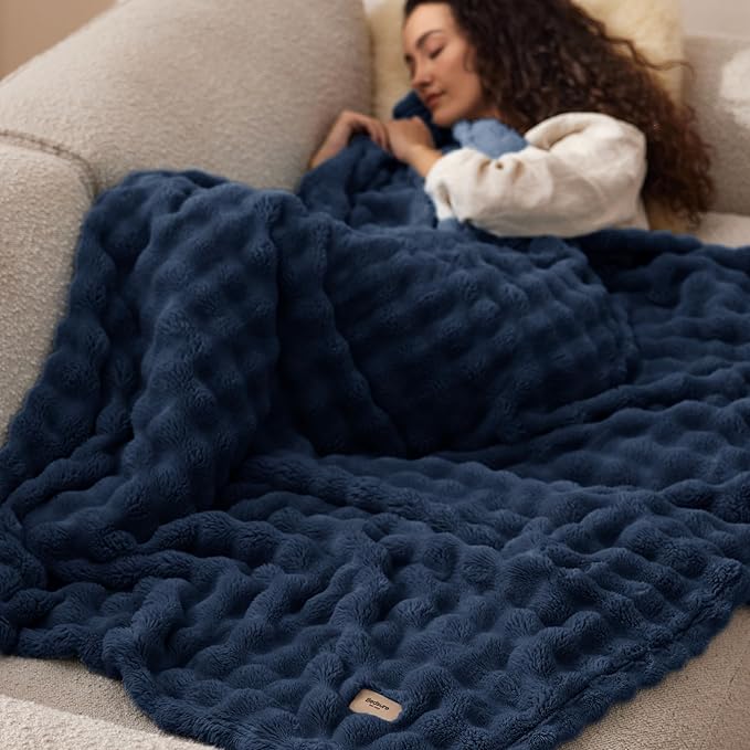 Bedsure 3D Fleece Bubble Blanket for Couch - GentleSoft Blue Throw Blanket for Sofa Bed Room Decor - Luxury Soft Cozy Gifts for Kids Girls, Lightweight, All Seasons, Navy Blue, 50"×60"