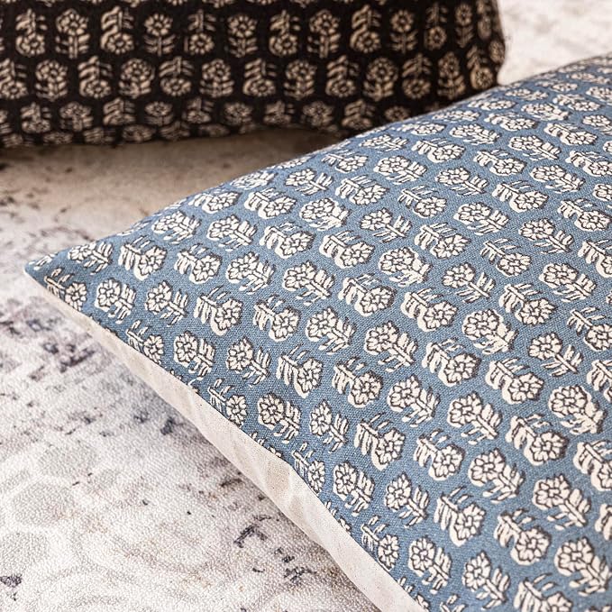 Foindtower Set of 2 Decorative Neutral Floral Print Throw Pillow Covers Vintage Accent Farmhouse Cushion Covers Boho Home Decor for Sofa Chair Couch Bedroom Living Room,18×18 Inch,Dusty Blue