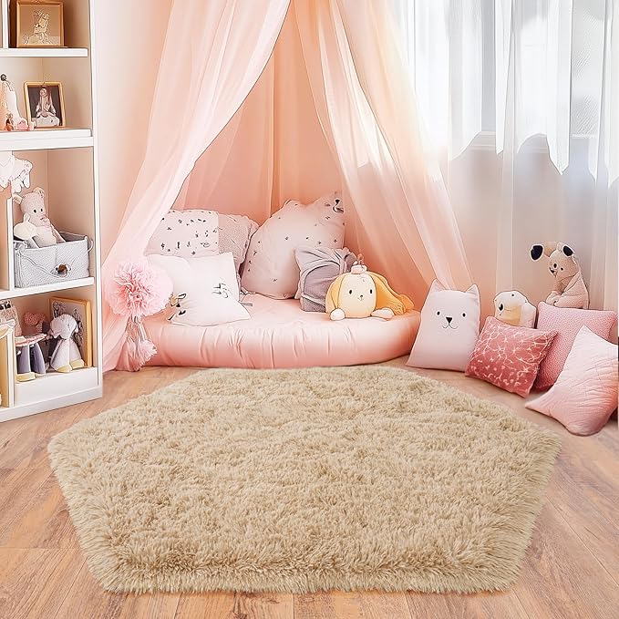 4x4.6 Feet Beige Hexagon Rugs for Princess Tent, Ultra Soft Fluffy Hexagon Area Rug for Bedroom, Cute Shag Rugs for Girls Room, Fuzzy Plush Carpet for Kids Room Tent Castle Home Decor