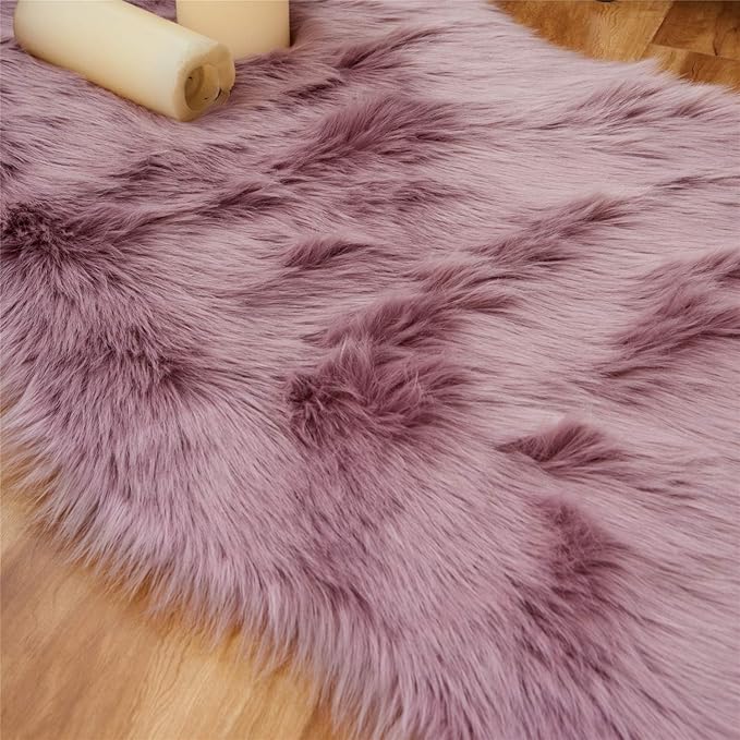 EasyJoy Ultra Soft Fluffy Shaggy Area Rug Faux Fur Rug Chair Cover Seat Pad Fuzzy Area Rug for Bedroom Floor Sofa Living Room (2 x 4 ft Sheepskin, Light Purple)
