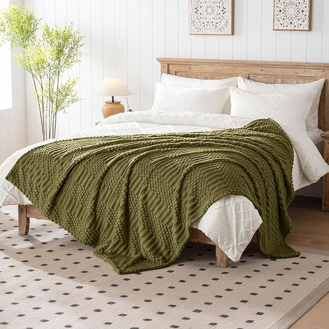 90x90 Inch Green Queen Large Blanket - Soft & Fluffy Fleece, Neutral Tan Color, Cute & Aesthetic, Perfect for Sofa, Couch, Bed, Living Room & Bedroom, All-Season Use, Plush & Cozy Decorative Blanket