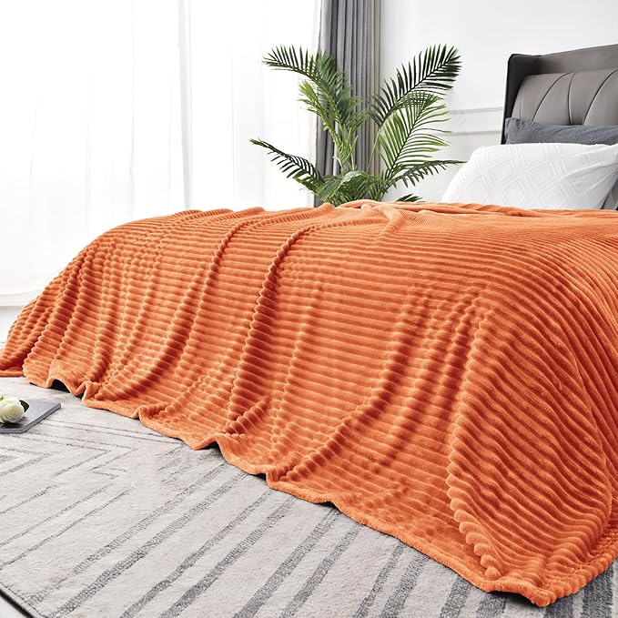 BEDELITE Fleece Blanket King Size – 3D Ribbed Jacquard Soft and Warm Decorative Blankets – Cozy, Fuzzy, Fluffy, Plush Lightweight Throw Blankets for Couch, Bed, Sofa(Orange, 108x90 inches)