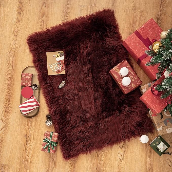 MIULEE Fluffy Rug Soft Shaggy Faux Fur Area Rug Luxury Plush Rectangle Carpet for Bedroom Living Room Sofa Chair 2 x 3 Feet,Wine Red