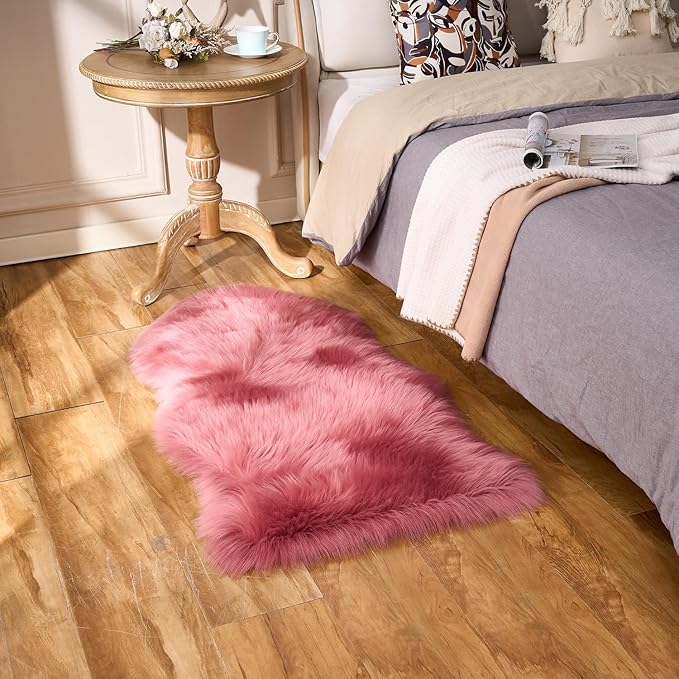 EasyJoy Ultra Soft Fluffy Shaggy Area Rug Faux Fur Rug Chair Cover Seat Pad Fuzzy Area Rug for Bedroom Floor Sofa Living Room (2 x 4 ft Sheepskin, BlushPink)