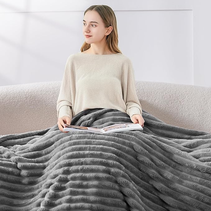 BEDELITE Twin Blanket for Couch & Bed, 300GSM Soft & Warm Fleece Blanket, Decorative and Giftable Striped Grey Blankets for Women, Men, 60"x80"