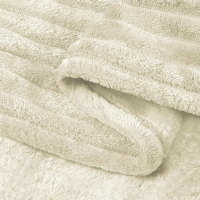 BEDELITE Fleece Throw Blanket for Couch – 3D Ribbed Jacquard Soft and Warm Decorative Fuzzy Blanket – Cozy, Fluffy, Plush Lightweight Beige Throw Blankets for Bed, Sofa, 50x60 inches