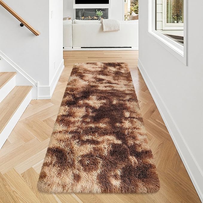 Super Soft Fluffy Living Room Area Rug 2x5 ft Tie-Dyed Brown Shaggy Furry Carpet Washable Non-Slip Floor Rugs Bedroom Bedside Nursery Rug Fuzzy Girls Boy Dorm Home Decor Aesthetic