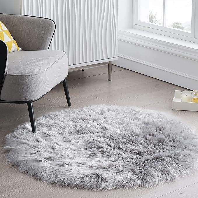 Ciicool Grey Fluffy Round Fur Area Rug for Bedroom, Circle Faux Fur Rugs for Kids Room, Cute Fuzzy Nursery Carpet, Shaggy Circular Rugs Floor Carpets for Teens Girls Rooms Home Decor, 4 x 4 Feet
