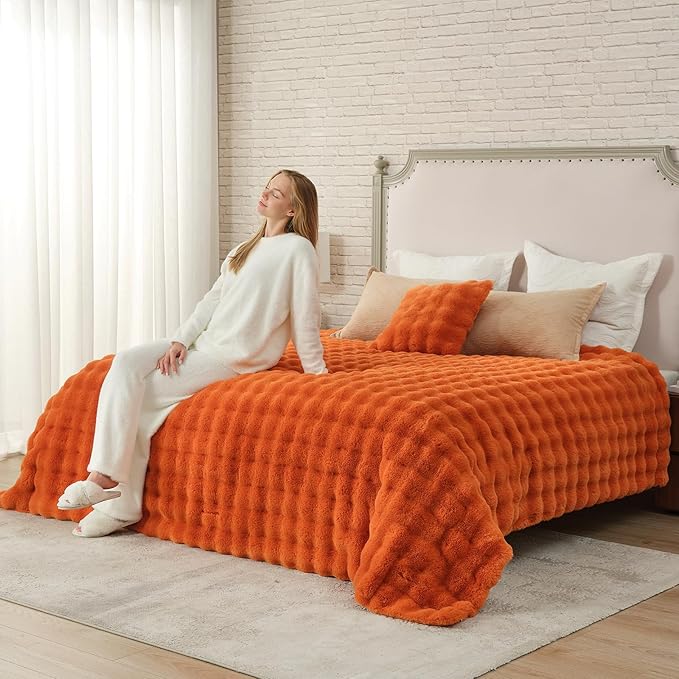 Cozy Bliss Faux Fur Throw Blanket for Bed King Size, Bubble Plush Blanket, Fuzzy Soft & Thick Blanket for Fall Bed Sofa Living Room, 108x90 Inches Halloween Burnt Orange