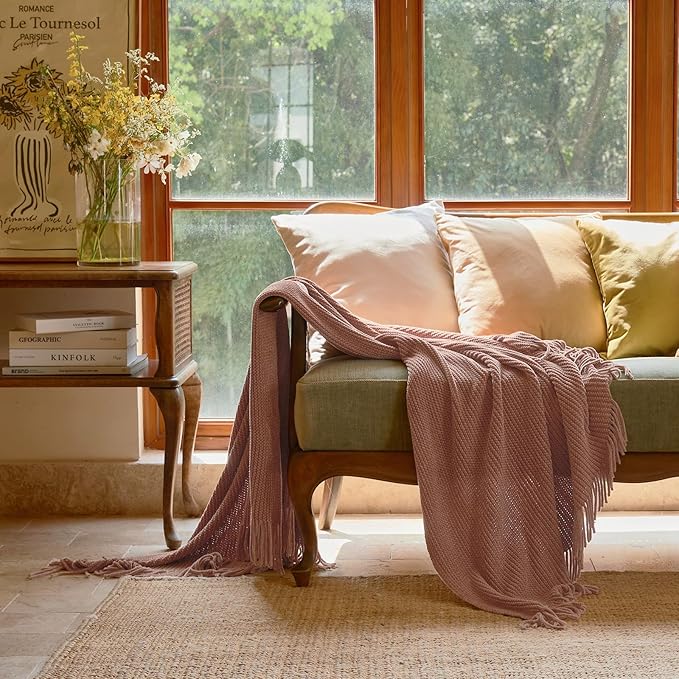 lifein Pink Throw Blanket for Couch, Soft Boho Decor Bed Throw,Cozy Chenille Knitted Small Farmhouse Lightweight Throw (Pink,50 * 60")
