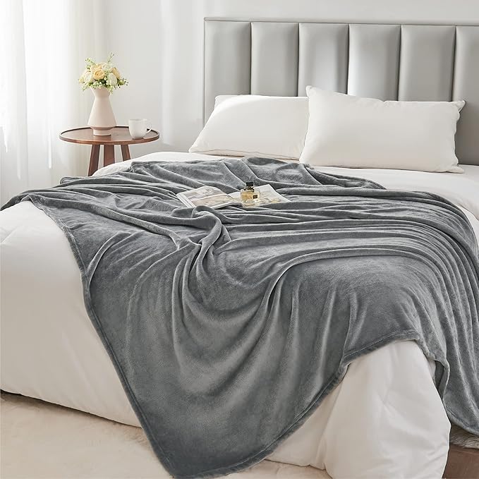 BEDELITE Fleece Blanket Twin Size Grey Throw Blanket for Couch & Bed, Luxury Plush Cozy Fuzzy Blanket 60x80 inches, Super Soft Warm Lightweight Throw Blanket for Travel Camping