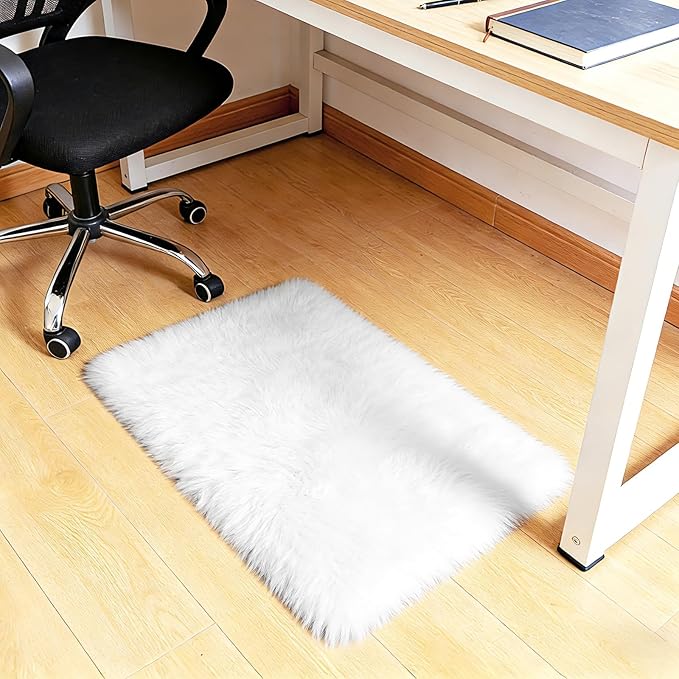 2x3 Fluffy Area Rugs for Bedroom Living Room,Small Soft Shag Fuzzy Rug Non-Shedding Indoor Plush Carpet for Kids Bedroom Nursery Dorm Home Decor,White