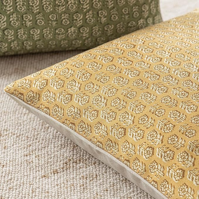 Foindtower Set of 2 Decorative Vintage Floral Print Throw Pillow Covers Neutral Modern Farmhouse Cushion Covers Boho Home Decor For Sofa Couch Chair Bedroom Living Room Outdoor,22×22 Inch,Light Yellow
