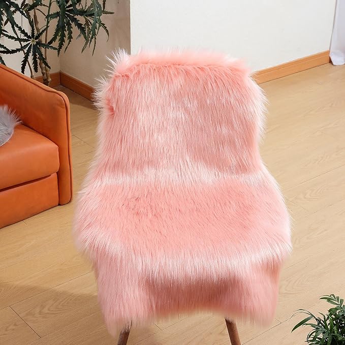 linmopm Faux Fur Rug Sheepskin Shag Fluffy Fuzzy Pink 2x3 ft Small Rugs for Bedroom Bedside Bed Floor Living Room Plush High-Density Cushion Carpet Super Sofa Cover