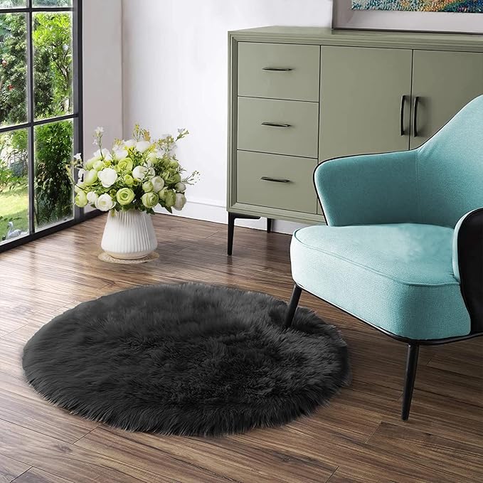 Latepis Black Round Rug 4 ft, Faux Fur Sheepskin Circle Rug for Living Room, Fluffy Washable Rug for Bedroom, Teen Room, Dorm, Cute Room Décor