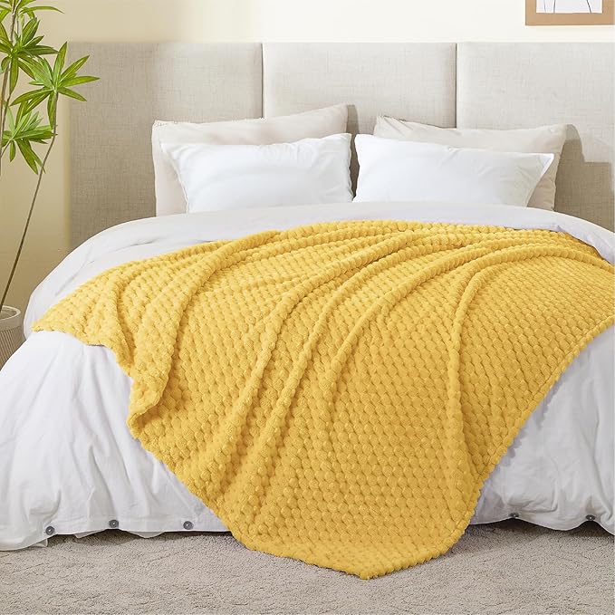 BEDELITE Jacquard Blanket - 3D Fleece Decorative Yellow Twin Size, Super Soft and Cozy Warm Fuzzy Blanket All Seasons Suitable, 60x80Inches