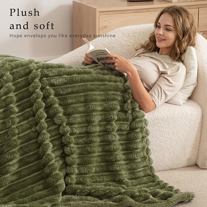 Exclusivo Mezcla Queen Size Flannel Fleece Blanket, Super Soft Striped Jacquard Bed Blanket, Lightweight Fuzzy Cozy for All Seasons, 90x90 Inches, Olive Green