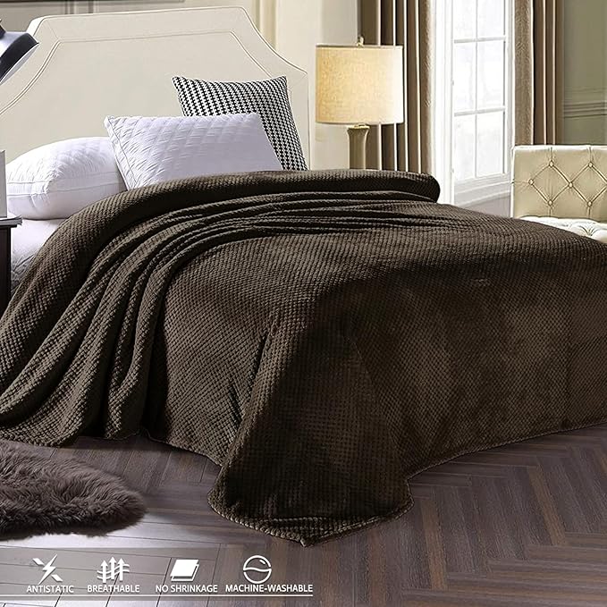 Exclusivo Mezcla Fleece Throw Blanket Extra Large, Super Soft and Warm Blankets for Couch, Sofa and Bed Waffle Textured, Cozy, Fuzzy and Lightweight (Coffee, 50x70 Inches)