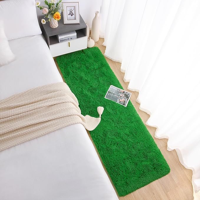 Chicrug Soft Runner Rug for Bedroom Living Room Plush Fluffy Rug 2x6 Feet, Shag Furry Runner Rug Carpet Non Shedding for Nursery Children Kids Girls Room Home Decorative, Grass Green