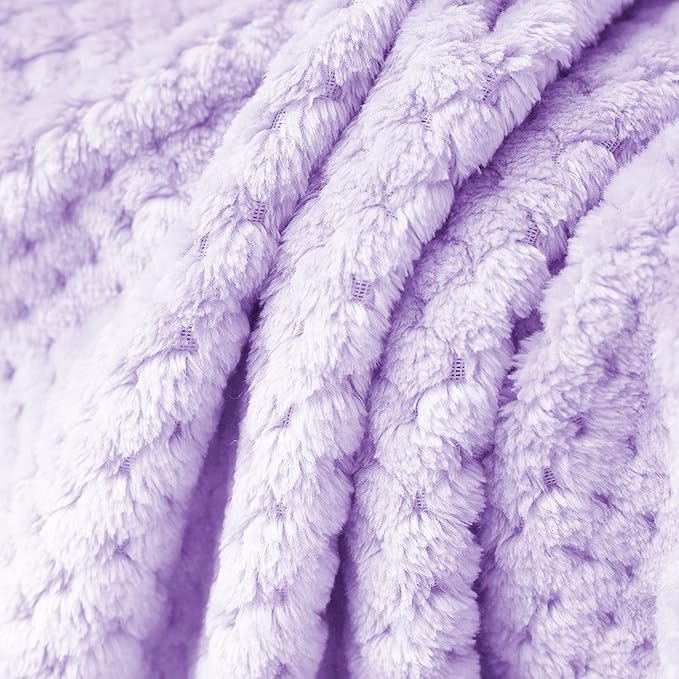 Exclusivo Mezcla Fleece Throw Blanket, Super Soft and Warm Blankets for Couch, Sofa and Bed Waffle Textured, Cozy, Fuzzy and Lightweight (Light Purple, 40x50 Inches)