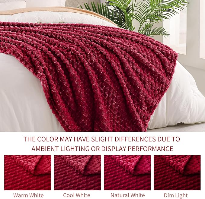 Exclusivo Mezcla Fleece King Blanket for Bed, Extra Large Fuzzy Deep Red Bed Blankets, Soft Cozy Plush Sofa Throws for All Seasons, 90x104 Inches