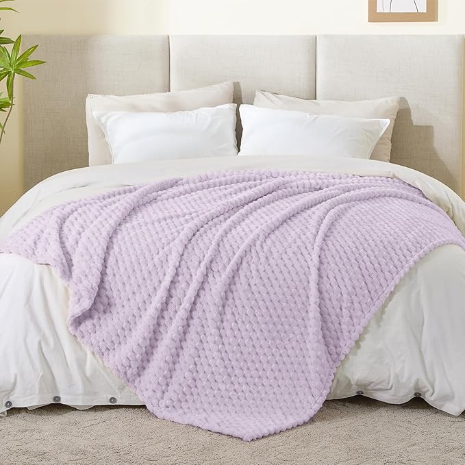 BEDELITE Fleece Blanket - 3D Jacquard Decorative Lavender Fog Throw Blankets for Couch & Bed, Soft and Cozy Warm Plush Fluffy Blanket All Seasons Suitable, 50x60Inches