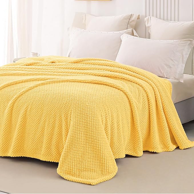 Whale Flotilla King Size Fuzzy Fleece Blanket for Bed, 90x104 Inch Fluffy Warm Soft Jacquard Blankets for All Season, Lightweight and Cozy, Yellow