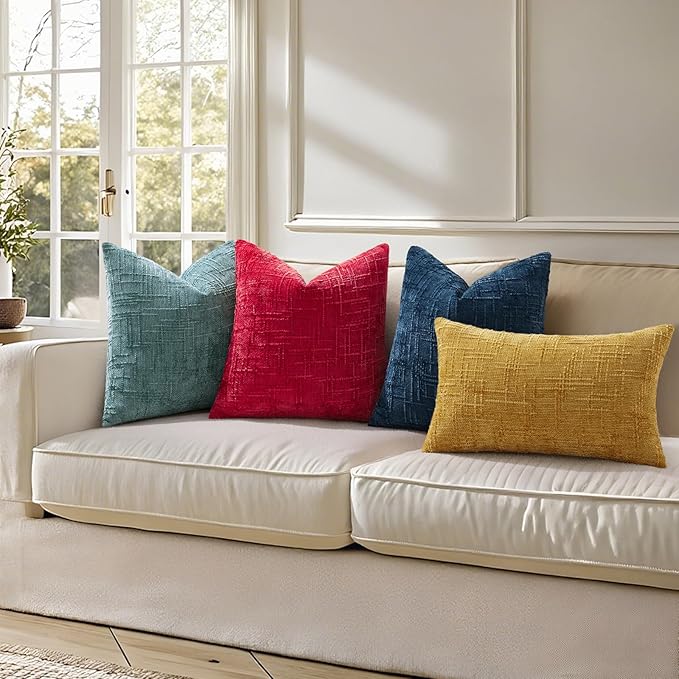 decorUhome Red Chenille Throw Pillow Covers 18x18 Set of 2 Textured Soft Cozy Slubby Couch Pillow Covers Modern Farmhouse Boho Decorative Pillow Cases for Bed Sofa Living Room