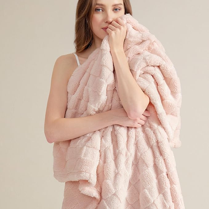 Bedsure GentleSoft Twin Blanket for Bed Light Pink - Super Soft Cozy Blankets for Kids Girls, Cute Fuzzy Fleece Throws for Bedroom Couch, 60x80 Inches