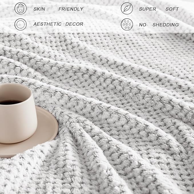 Exclusivo Mezcla Fleece Bed Blanket King Size, Super Soft and Warm Blankets for Couch, Sofa and Bed Waffle Textured, Cozy, Fuzzy and Lightweight (Heather Light Grey, 90x104 Inches)