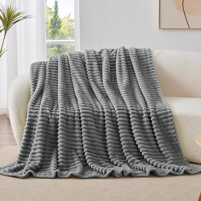 BEDELITE Fleece Throw Blanket for Couch - 300GSM Soft & Warm Fluffy Grey Blanket, Decorative and Giftable Striped Blankets for Women, Men, 50"x70"