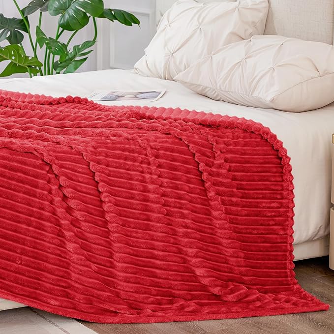 BEDELITE Fleece Blanket Queen Size – 3D Ribbed Jacquard Soft and Warm Decorative Fuzzy Blankets – Cozy, Fluffy, Plush Lightweight Throw Blankets for Couch, Bed, Sofa(Red, 90x90 inches)