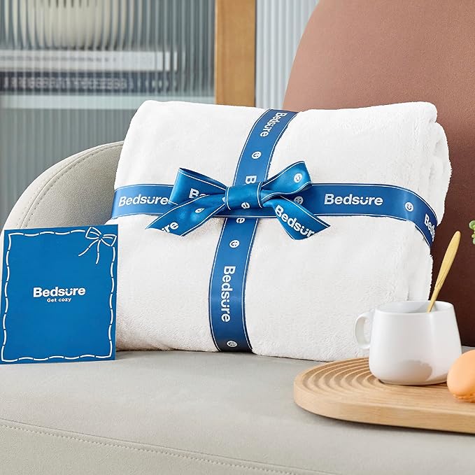 Bedsure GentleSoft Fleece Bed Blankets Full Size White - Soft Lightweight Plush Fuzzy Cozy Luxury Blanket Microfiber, 84x90 inches