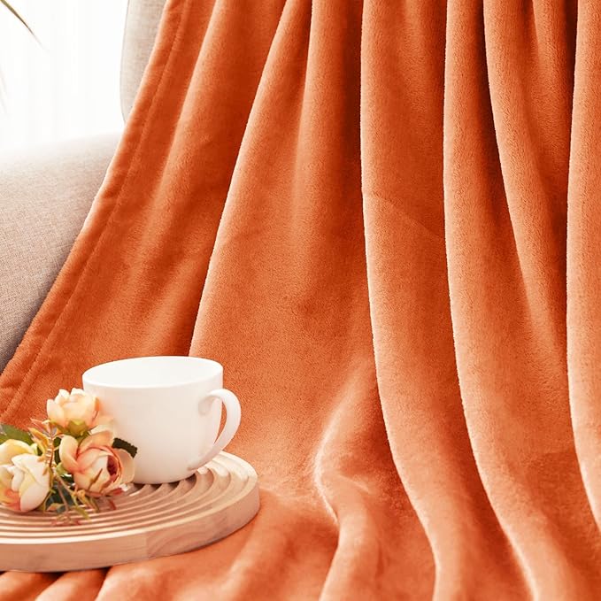 Exclusivo Mezcla Fleece Blankets Queen Size for Bed, Super Soft and Warm, All Season, Cozy, Plush, Lightweight, 90x90 Inches, Burnt Orange