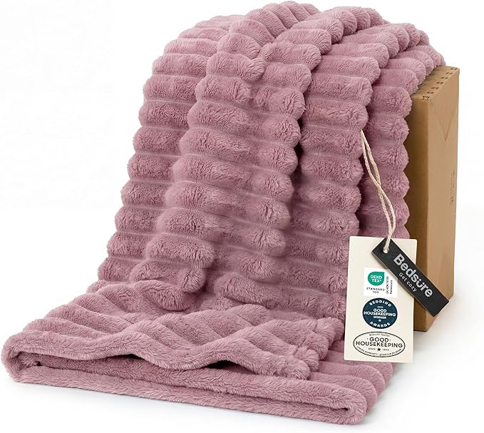 Bedsure GentleSoft Pink Fleece Blanket for Couch - Cozy Soft Blankets for Women, Cute Small Throws for Girls, Pink Decor Gifts for Home Room Office, 50x60 Inches