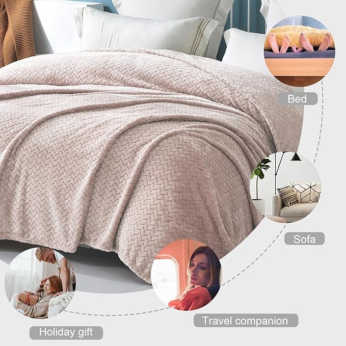 Exclusivo Mezcla Fleece Twin Size Blanket for Bed, 60x80 Inches Soft Cozy Jacquard Flannel Blankets, Lightweight Fuzzy Plush Warm for Women, Camel