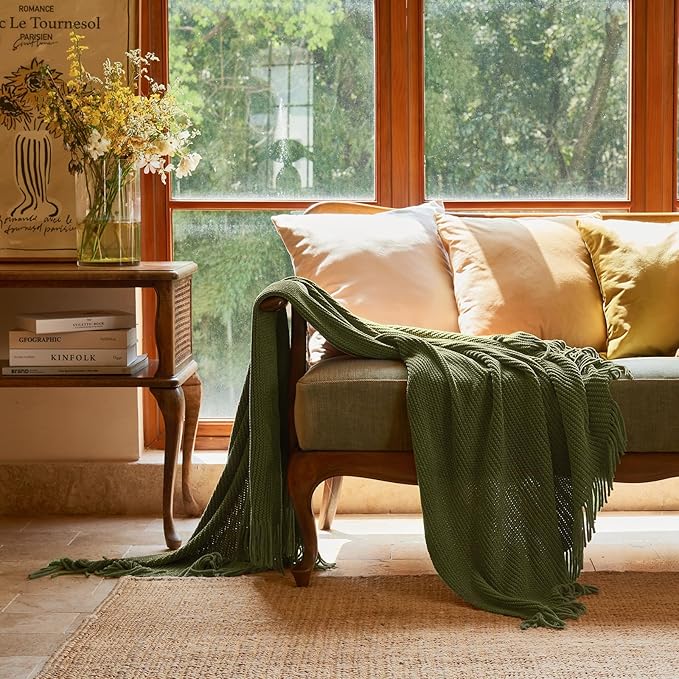 lifein Throw Blanket for Couch, Soft Green Boho Decor Bed Throw,Cozy Knitted Chenille Farmhouse Lightweight Throw(Olive Green,50 * 60")