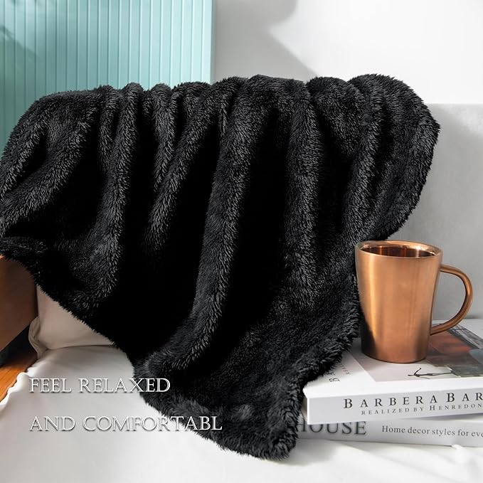 Exclusivo Mezcla Plush Fuzzy Fleece Bed Blanket King Size, Super Soft, Fluffy and Warm Blankets for Couch, Bed, All Season (Black, 90x104 inches)