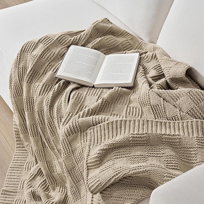 EVERGRACEHOME Modern Checkered Chenille Throw Blanket, Soft Cozy Plaid Knitted Chair Blanket for Sofa Couch, Decorative Knit Throw for Bed and Living Room, Sand Dune, 50" x 60"