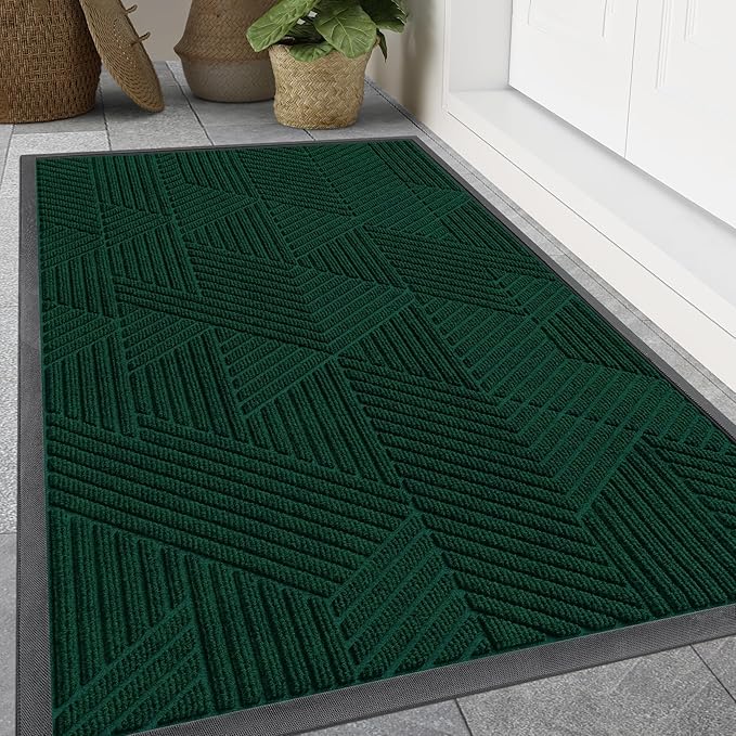 Smiry Front Door Mat Outside Entrance, Heavy Duty Sturdy Natural Rubber Doormat, Trap Dirt and Moisture, Easy Clean Low Profile Mats for Indoor Outdoor Entry, Irregular Triangle (47x32, Deep Green)