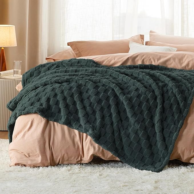 Bedsure GentleSoft Dark Green Spring Throw Blanket for Couch - Checkered Fleece Blankets for Kids Girls, Cute Soft Cozy Throw for Bedroom Home Decor Gifts, 50x60 Inches