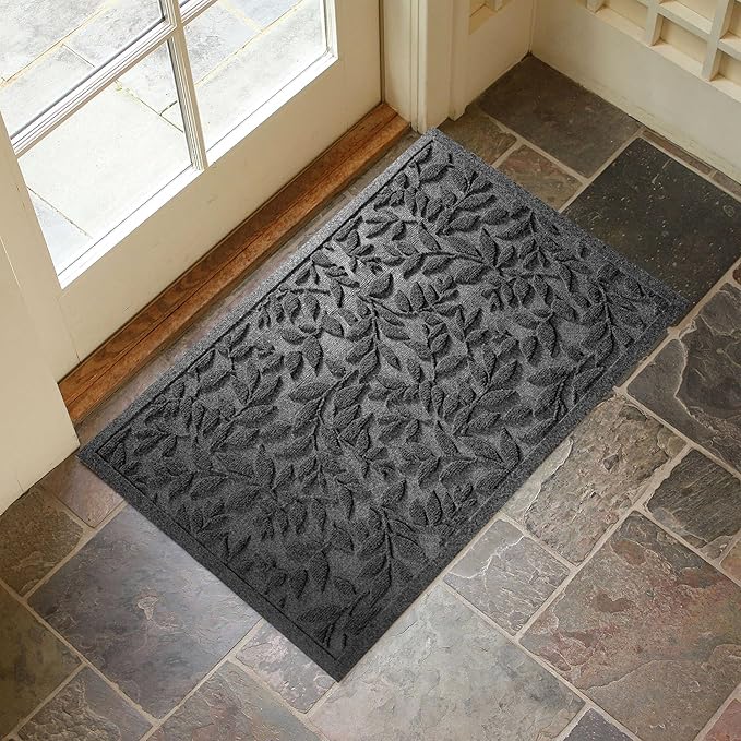Grey Leaves Outdoor Indoor Entrance Doormats, Absorbent Durable Heavy Duty Welcome Front Door Mat,Thick Natural Rubber Back,Easy Clean Entryway Mat 23x35 Inch, Low Profile
